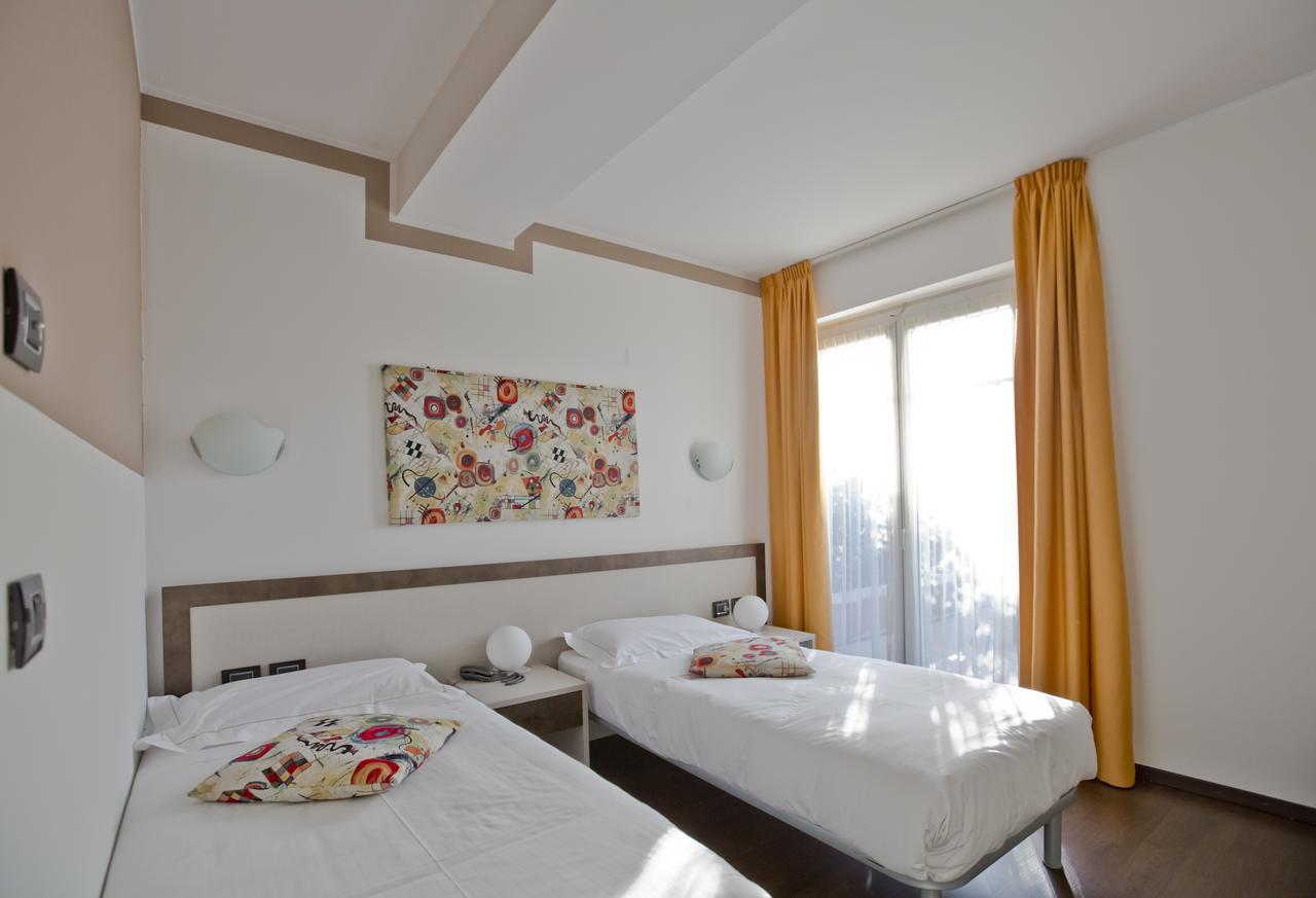 Hotel Lago Di Como Colico Exterior photo
